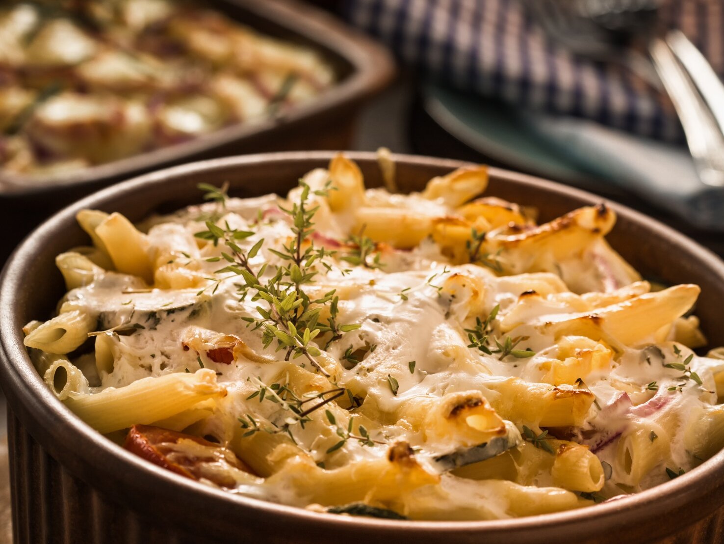 Nudelauflauf mit Frischkäse-Gemüse-Soße: 20-Minuten-Glücksrezept