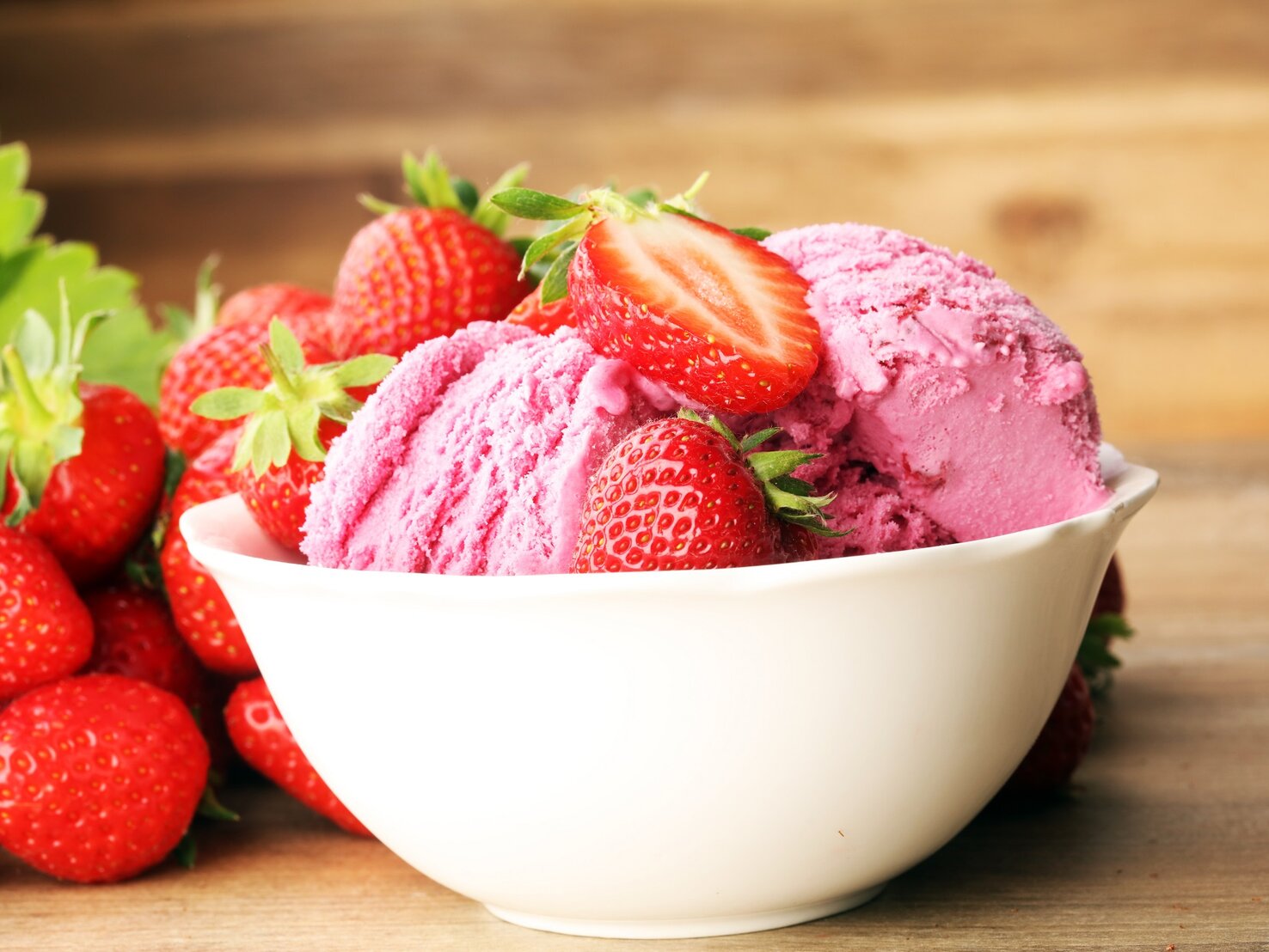 Eis selber machen ohne Eismaschine: Milchmädchen-Eis aus nur 3 Zutaten