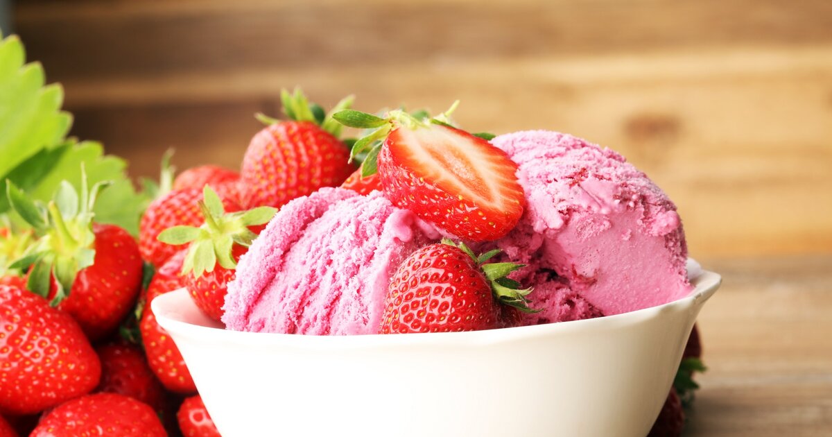 Eis selber machen ohne Eismaschine: Milchmädchen-Eis aus nur 3 Zutaten