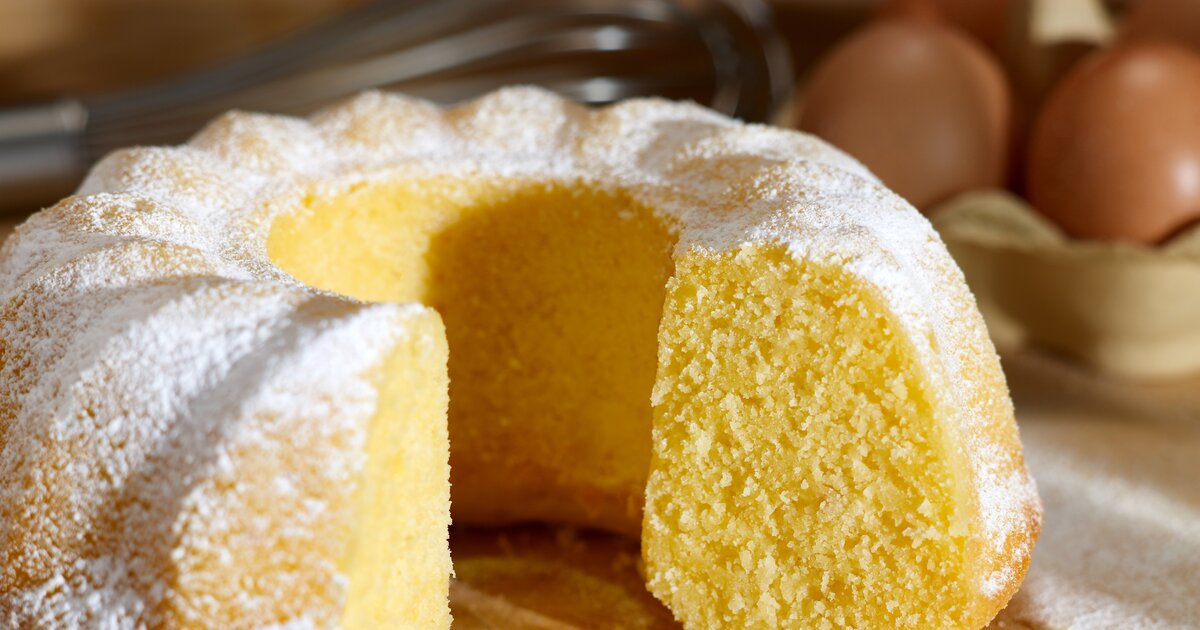 Joghurt-Schüttelkuchen mit Vanille: Luftig &amp; locker