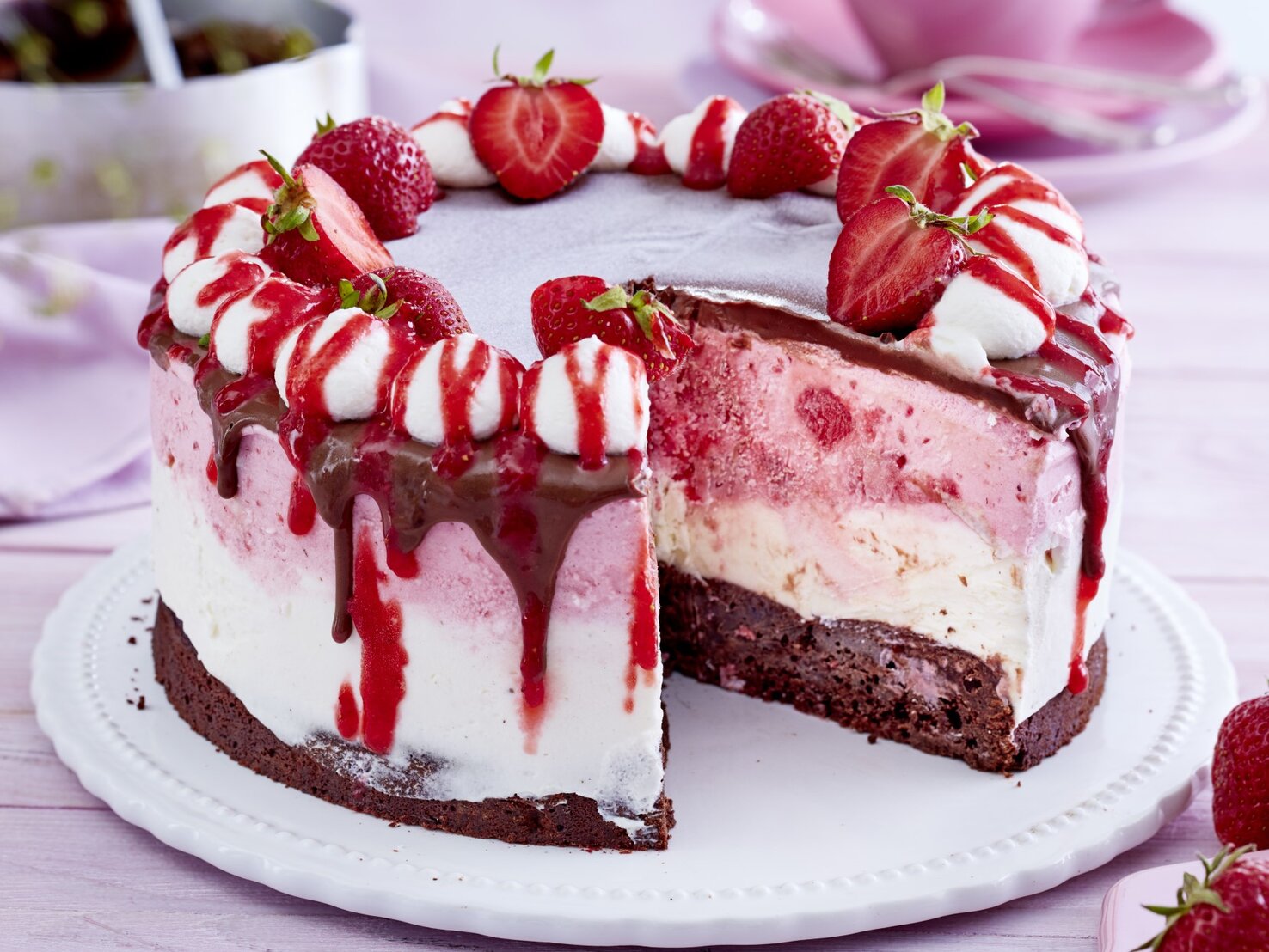 Fürst-Pückler-Eistorte: Eiskaltes Glück Fürst-Pückler-Eistorte: Eiskaltes Glück