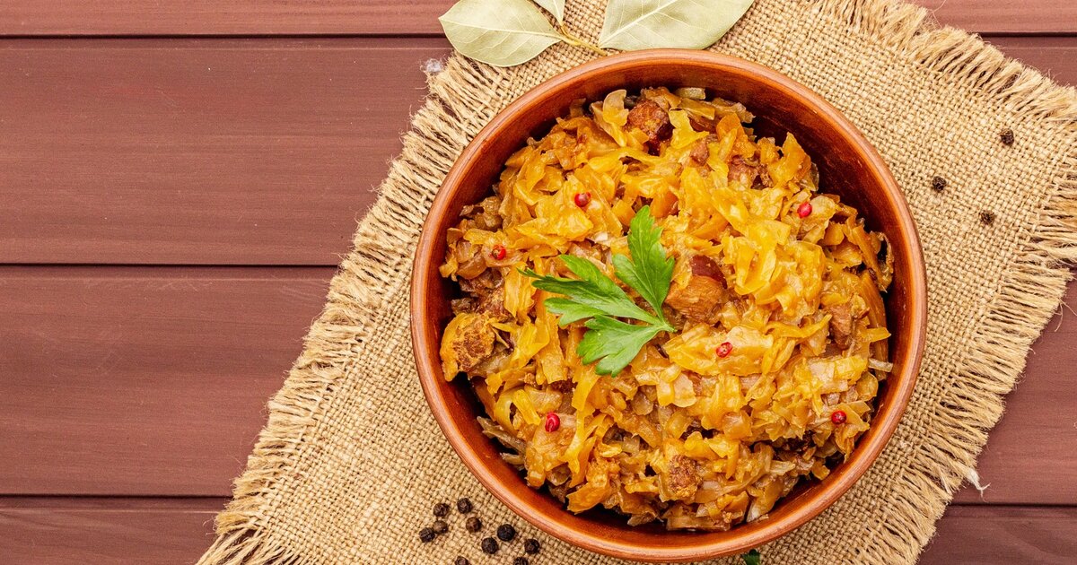 Reispfanne mit Spitzkohl und Hackfleisch – schnelle Küche