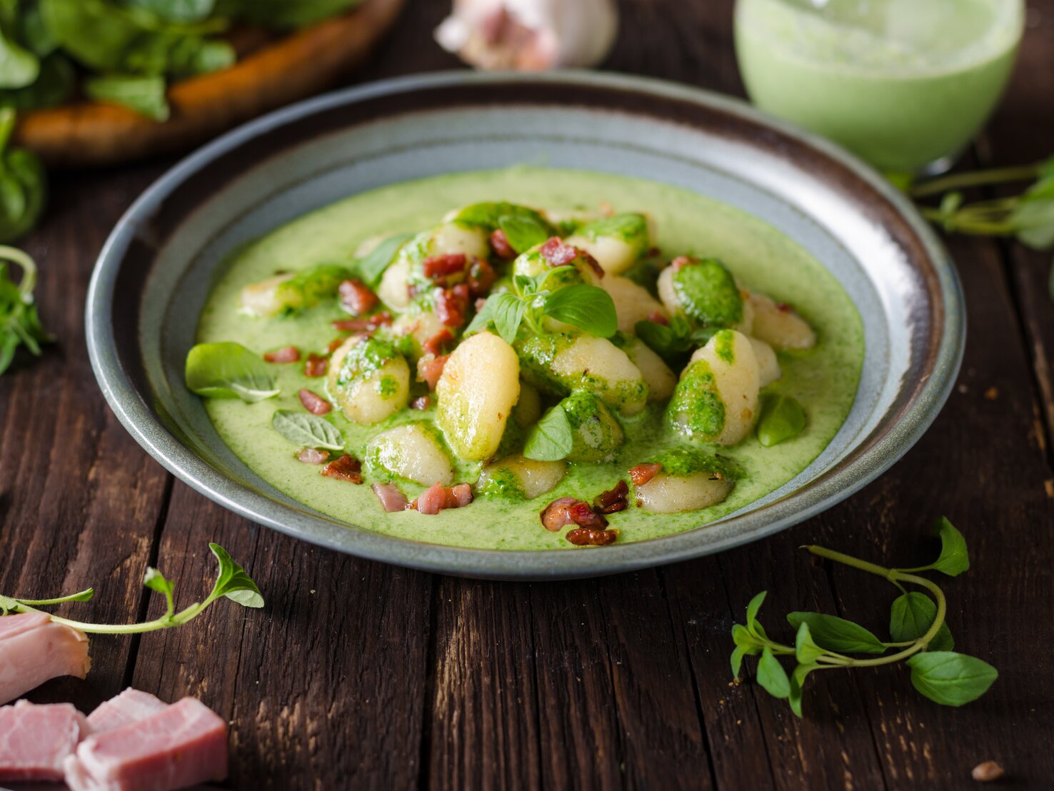 Gnocchi in Basilikum-Creme: Himmlisches Blitzrezept mit Spinat