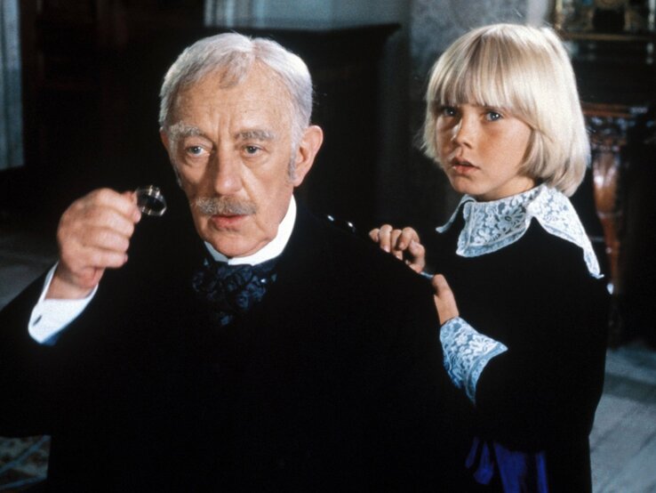 Alec Guinness als Earl of Dorincourt und Ricky Schroder als Cedric Errol in "Der kleine Lord"