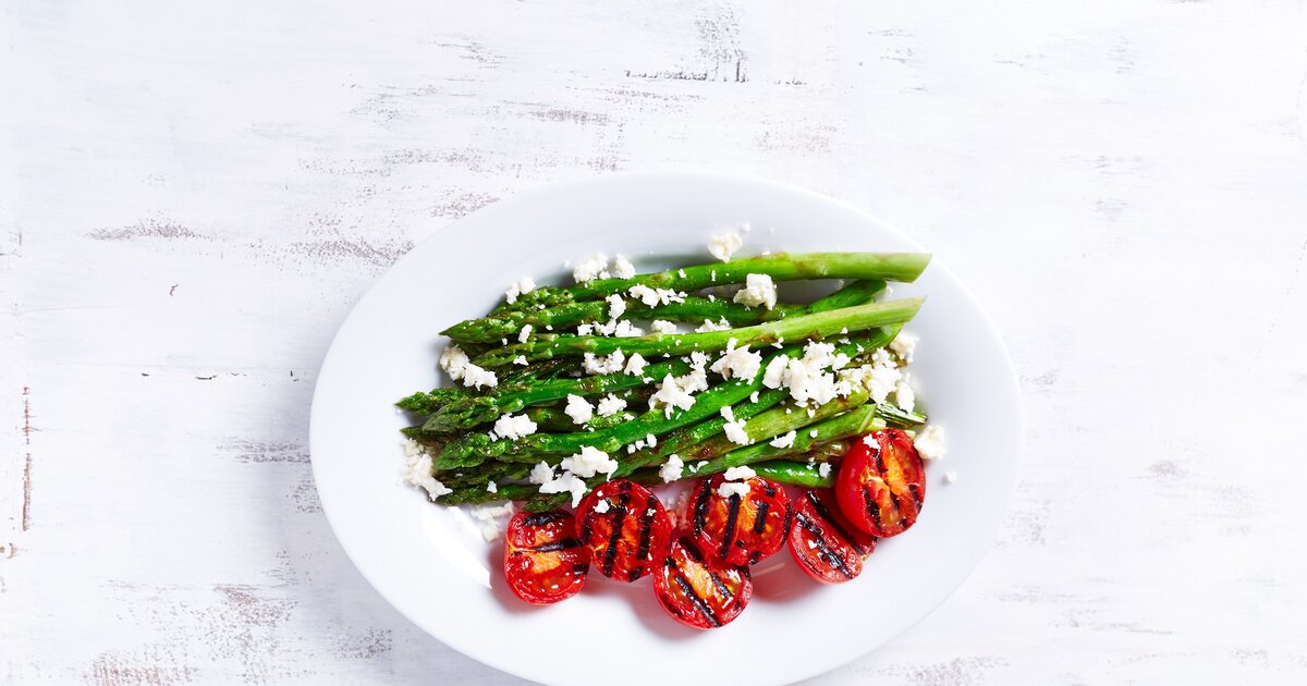 Gegrillter Spargel mit Zitrone und Feta: vegetarisch &amp; lecker
