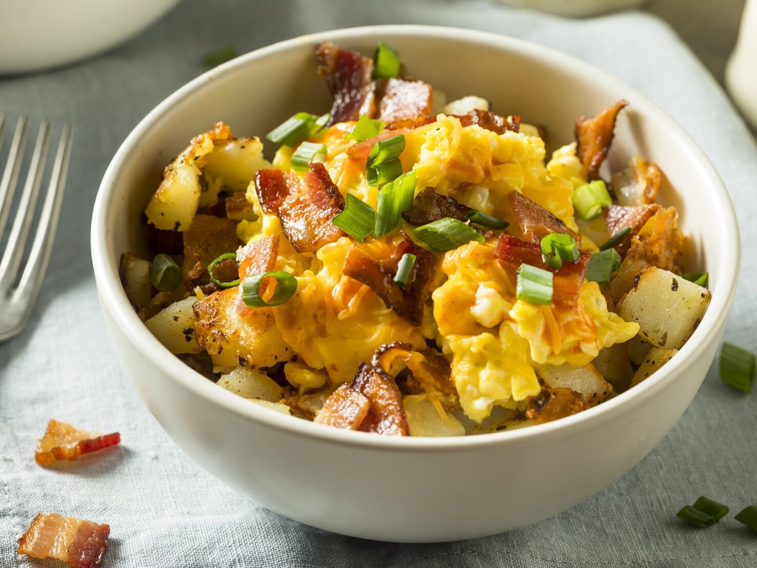 Deftiger Star: Rührei mit Pfifferlingen, Speck und Kartoffeln