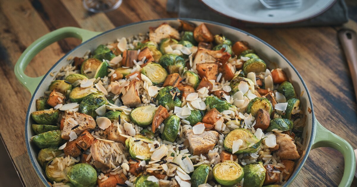 Rosenkohl-Pfanne mit Reis und Huhn: Musst du probieren!