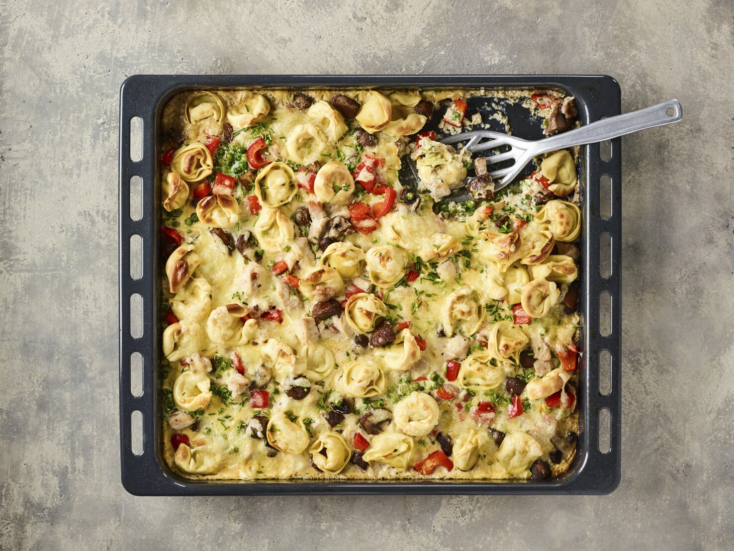 Tortelloni-Auflauf: Cremiger Gaumenkitzler