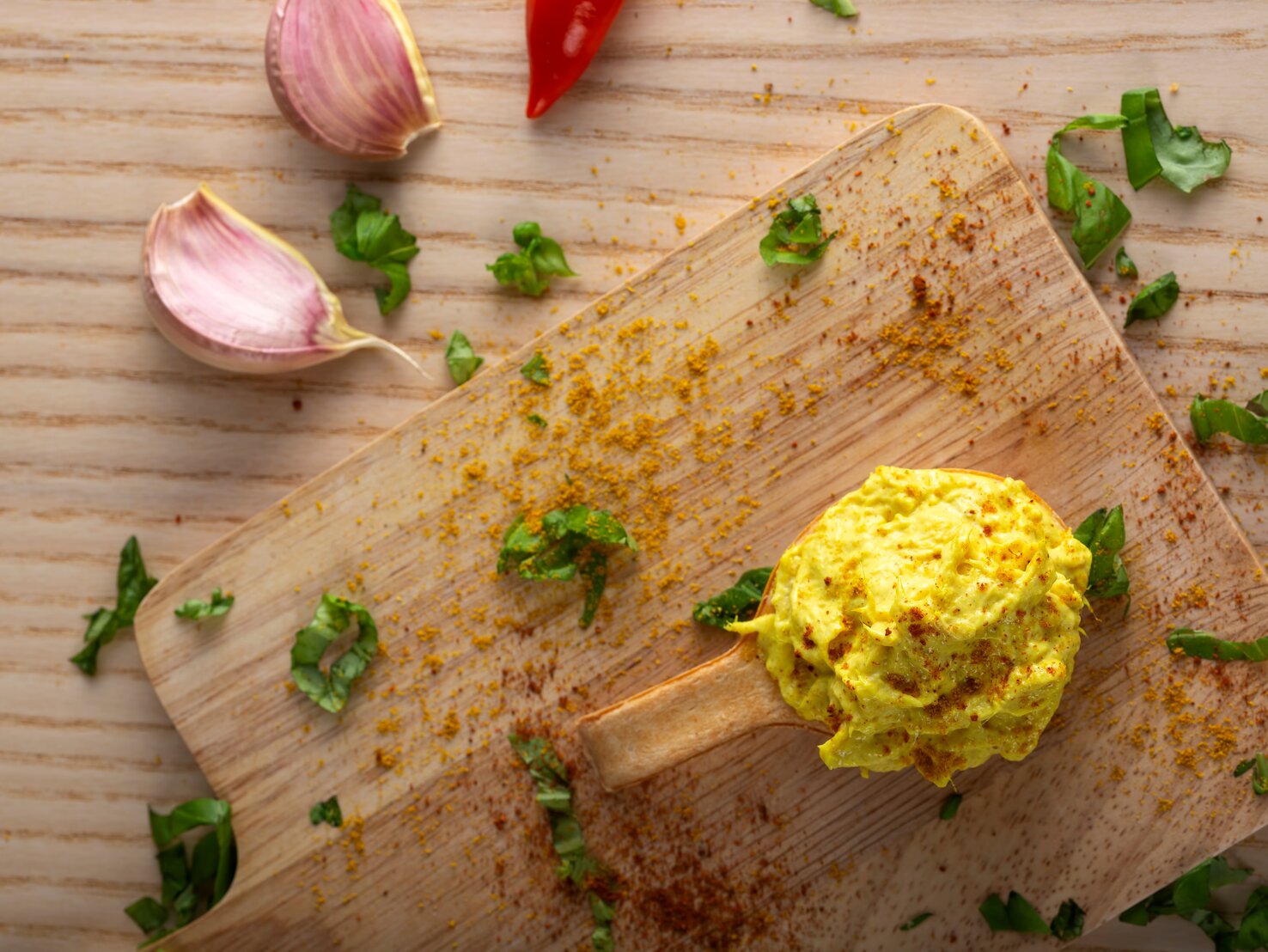 Curry-Dattel-Dip: Göttliches Rezept zu Rohkost und Co