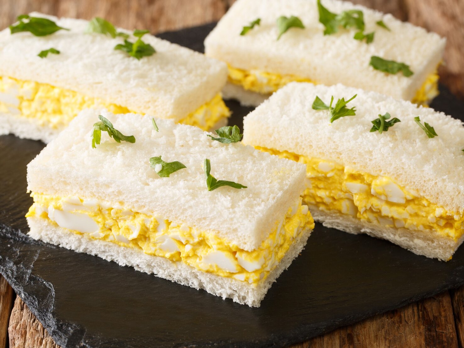 Japanisches Eiersalat-Sandwich – toller Snack für die Arbeit