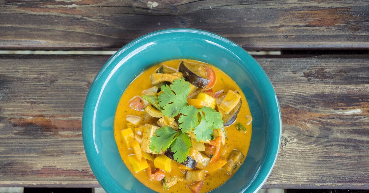 Kohlrabi-Curry mit Kokosmilch: Zum Verlieben gut