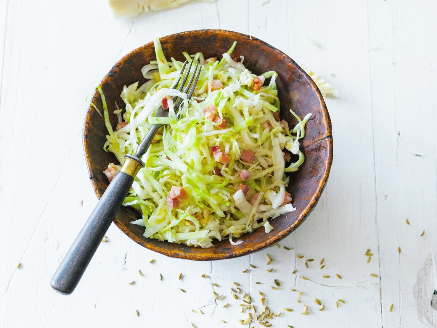 Bayerischer Krautsalat mit Speck: Rezept für den Oktoberfest-Hit Bayerischer Krautsalat mit Speck: Rezept für den Oktoberfest-Hit