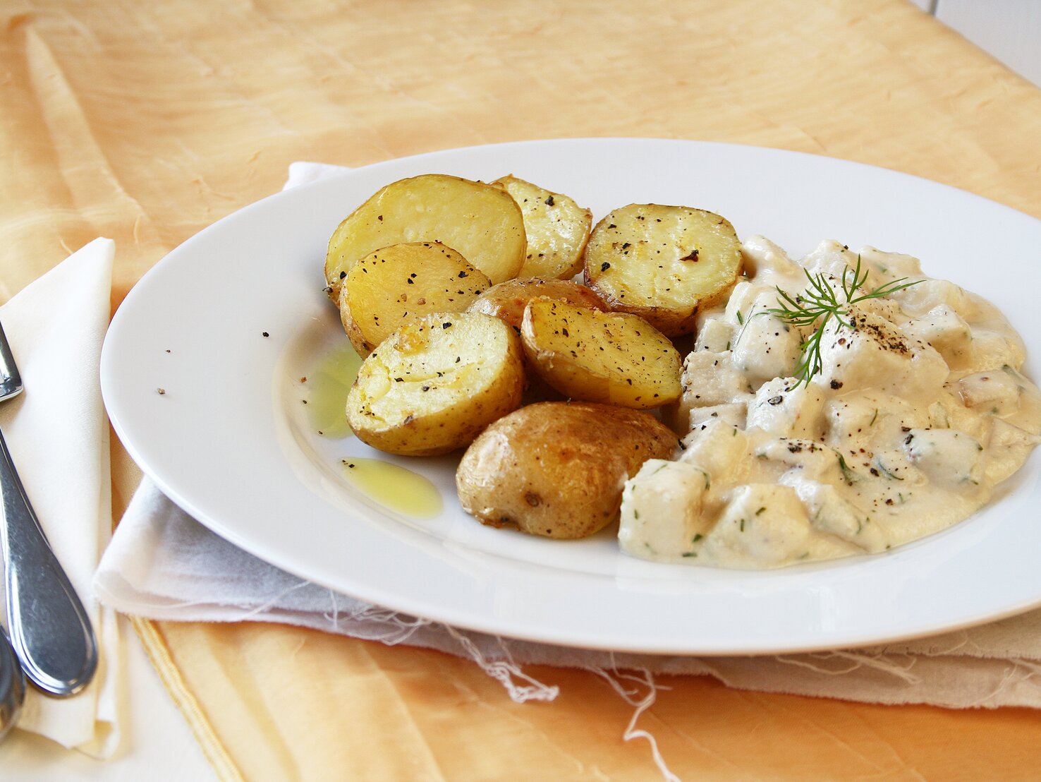 Kohlrabi in heller Soße zu Kartoffeln – geht einfach immer!