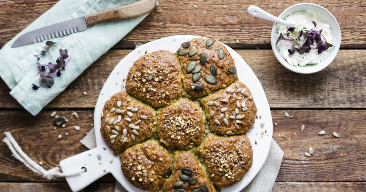 Perfektes Low-Carb Frühstück: Knusprige Brötchensonne mit Geheimzutat