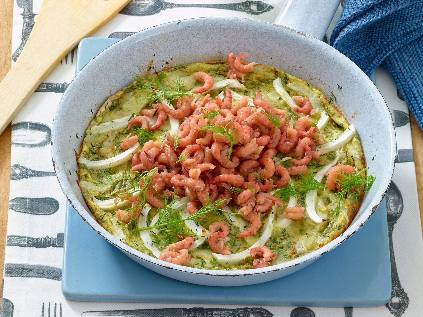 Rührei mit Nordseekrabben: Low Carb Rezept für die Diät