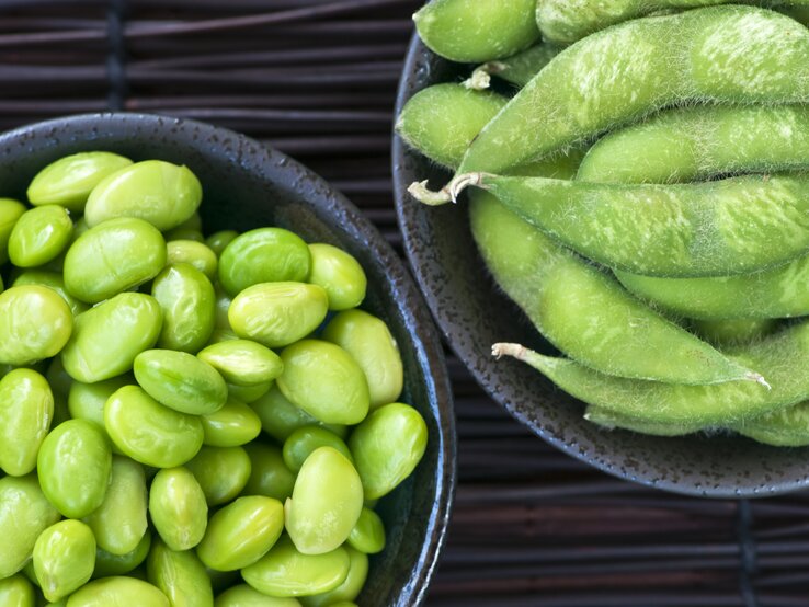 Edamame | © iStock/Elenathewise