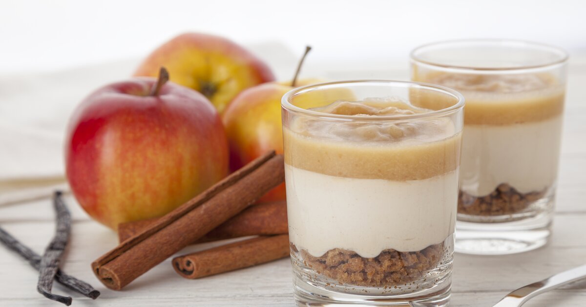 Weihnachtliches Apfel-Dessert im Glas – musst du probieren!