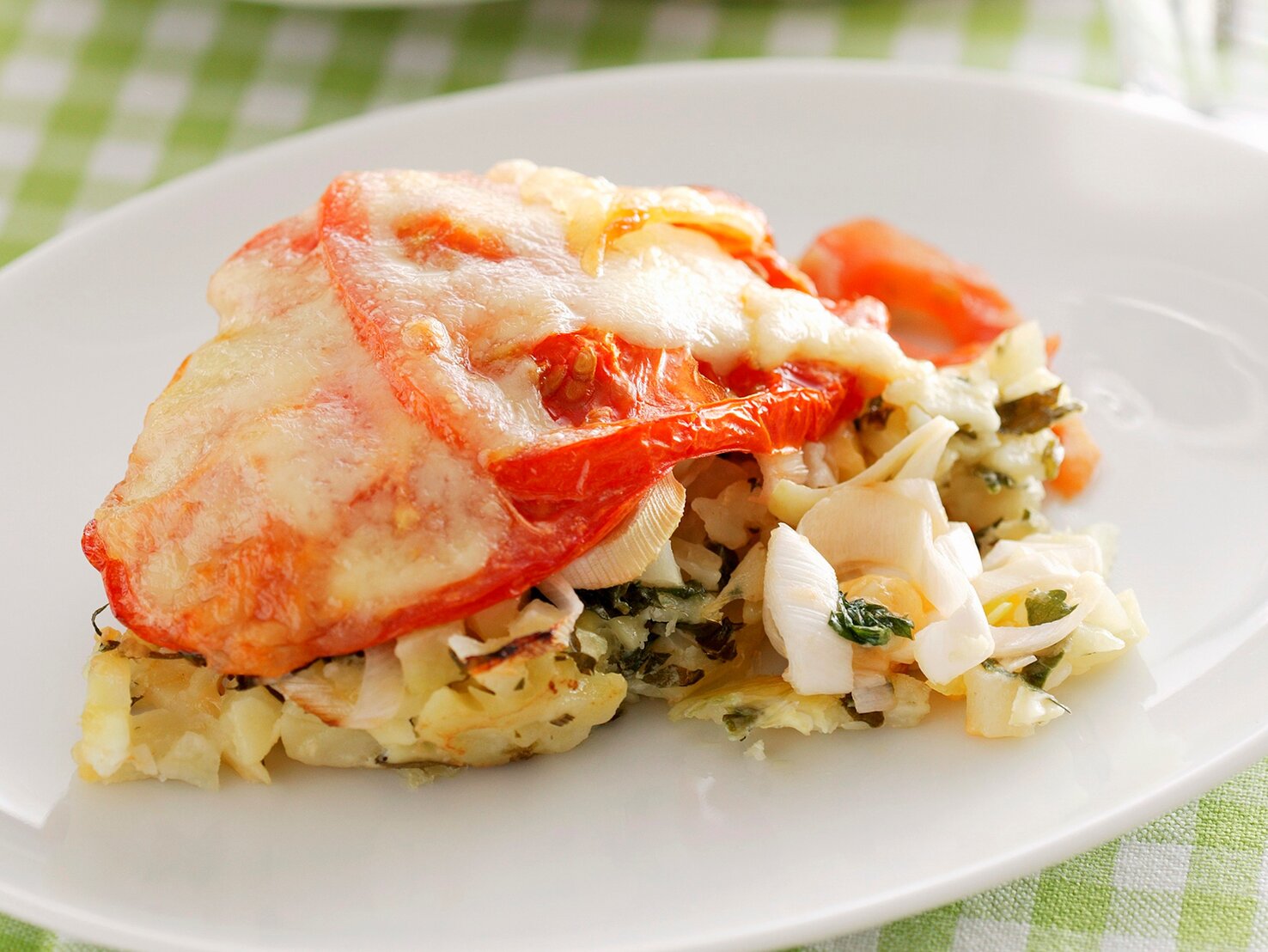 Eierlasagne mit Tomaten: So cremig, so Veggie!