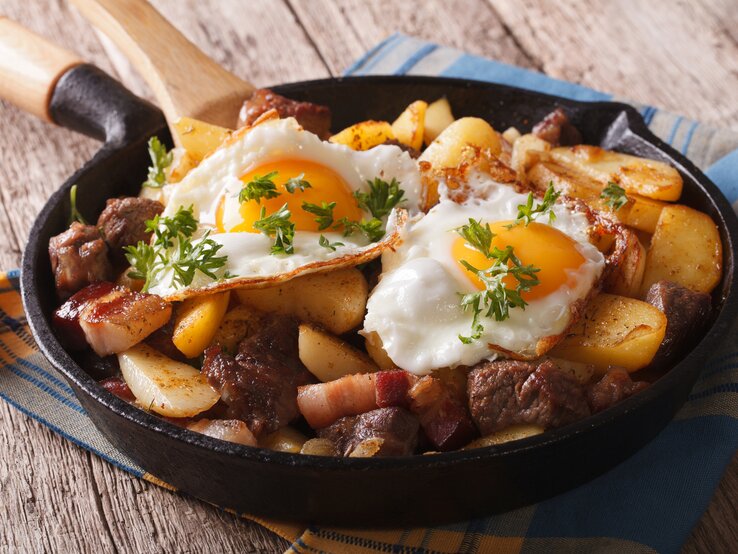 So startet man zünftig in den Tag: mit leckerem Bauernfrühstück!