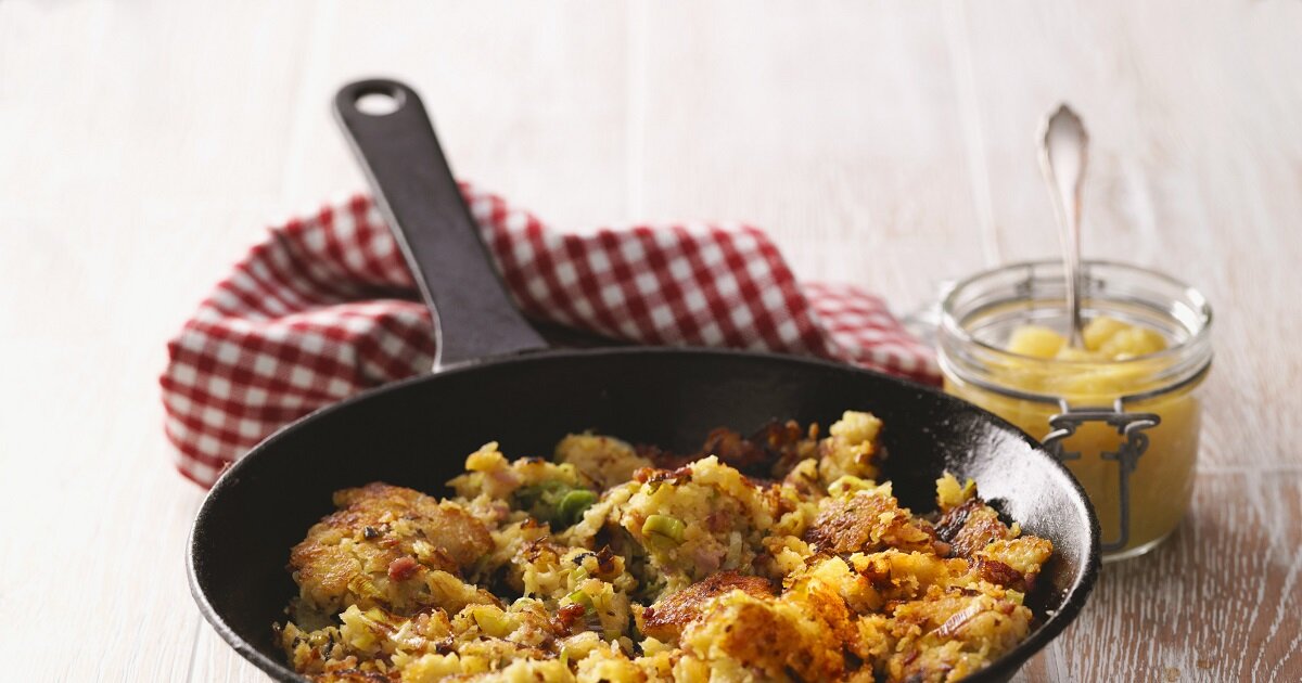 Dibbelabbes mit Apfelmus – Rezept aus dem Saarland