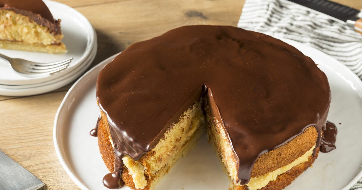 Amerikanischer Puddingkuchen mit Schokoglasur – zauberhaft!