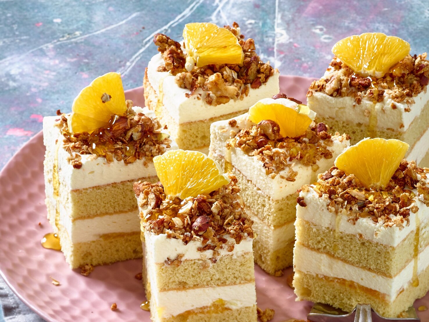 Orangen-Schmand-Kuchen: Einfacher Blechkuchen mit Pfiff