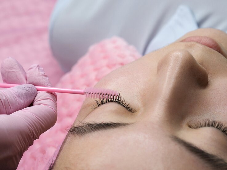 Wimpern-Dauerwelle.jpg | © iStock/Vagengeym_Elena