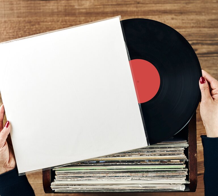 Schallplatten, mit Schallplatten basteln | © Shutterstock/Przemek Klos