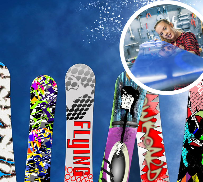 Sechs bunte Snowboards mit grafischen Mustern vor blauem Himmel, oben rechts junge Frau in Werkstatt beim Polieren eines Brettes. | © Canva [M]