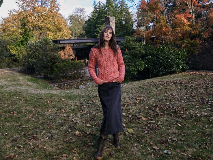 © IrelandsEye Knitwear IrelandsEye Knitwear Dana Cacle Knit | © IrelandsEye Knitwear