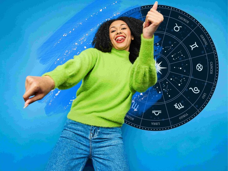 Frau die tanzt und von einem blauen Hintergrund umgeben ist. Im Hintergrund erkennen wir Glitzer und astrologische Symbole.