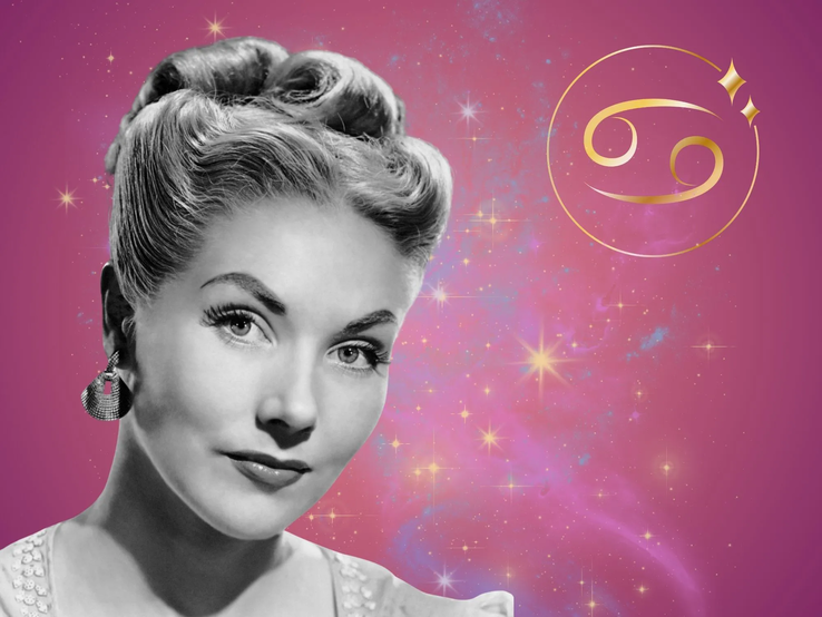 Symbolbild für das Jahreshoroskop 2026 für das Sternzeichen Krebs. Illustration einer Frau im Retrostil vor einem pink-lilafarbenen Hintergrund mit einem bunten Sternennebel und dem goldglänzenden Symbol des Sternzeichens.