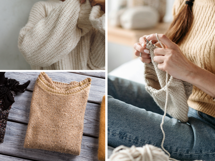 Junge Frau in Jeans strickt mit weißer Wolle, daneben ein beiger Pullover und weiche Maschen, gemütliche Herbststimmung im Raum.