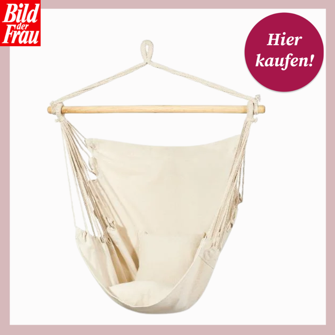 Beigefarbener Hängesessel aus Stoff mit Kissen, an einem Holzstab und Seilaufhängung vor weißem Hintergrund präsentiert. | © Lidl 