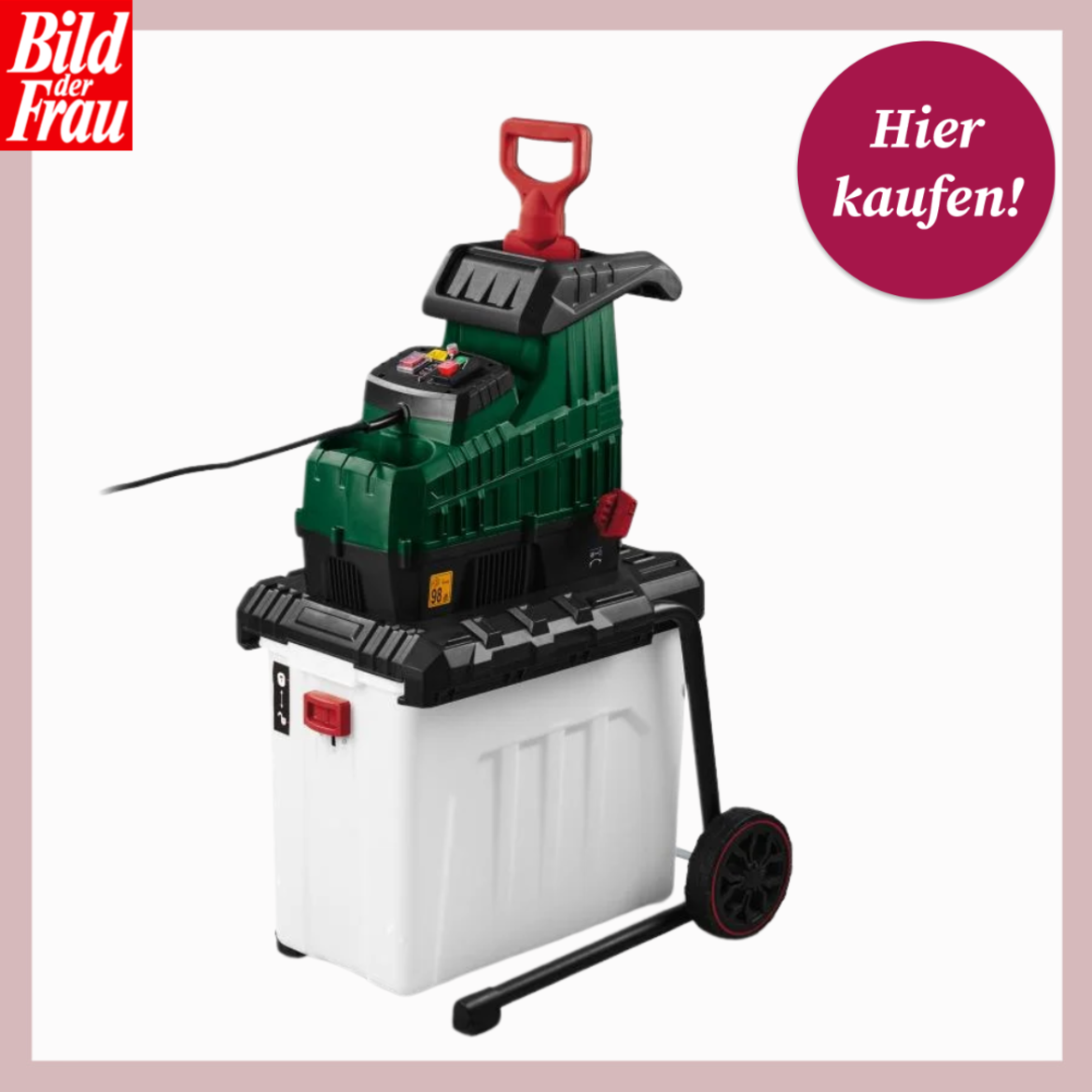Elektrischer Gartenhäcksler in Grün-Schwarz mit rotem Griff und großem weißen Auffangbehälter auf zwei Rädern. | © Lidl/Gartenhäcksler Lidl 