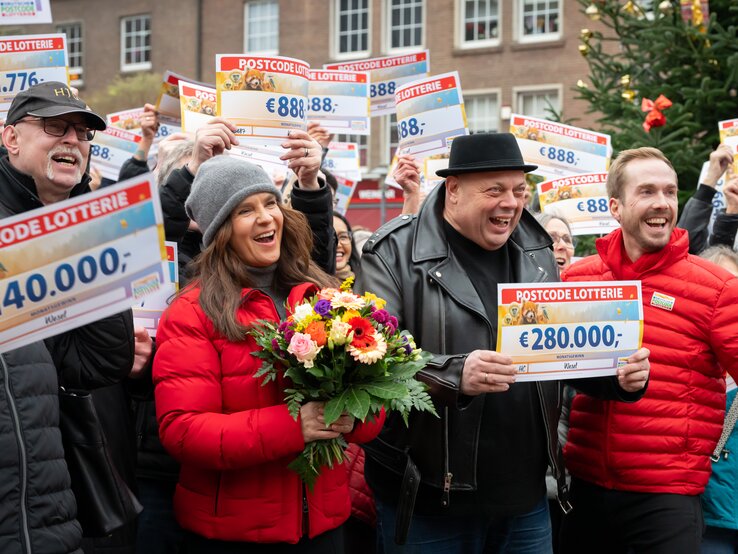 Die Übergabe des Monatspreises in Wesel.