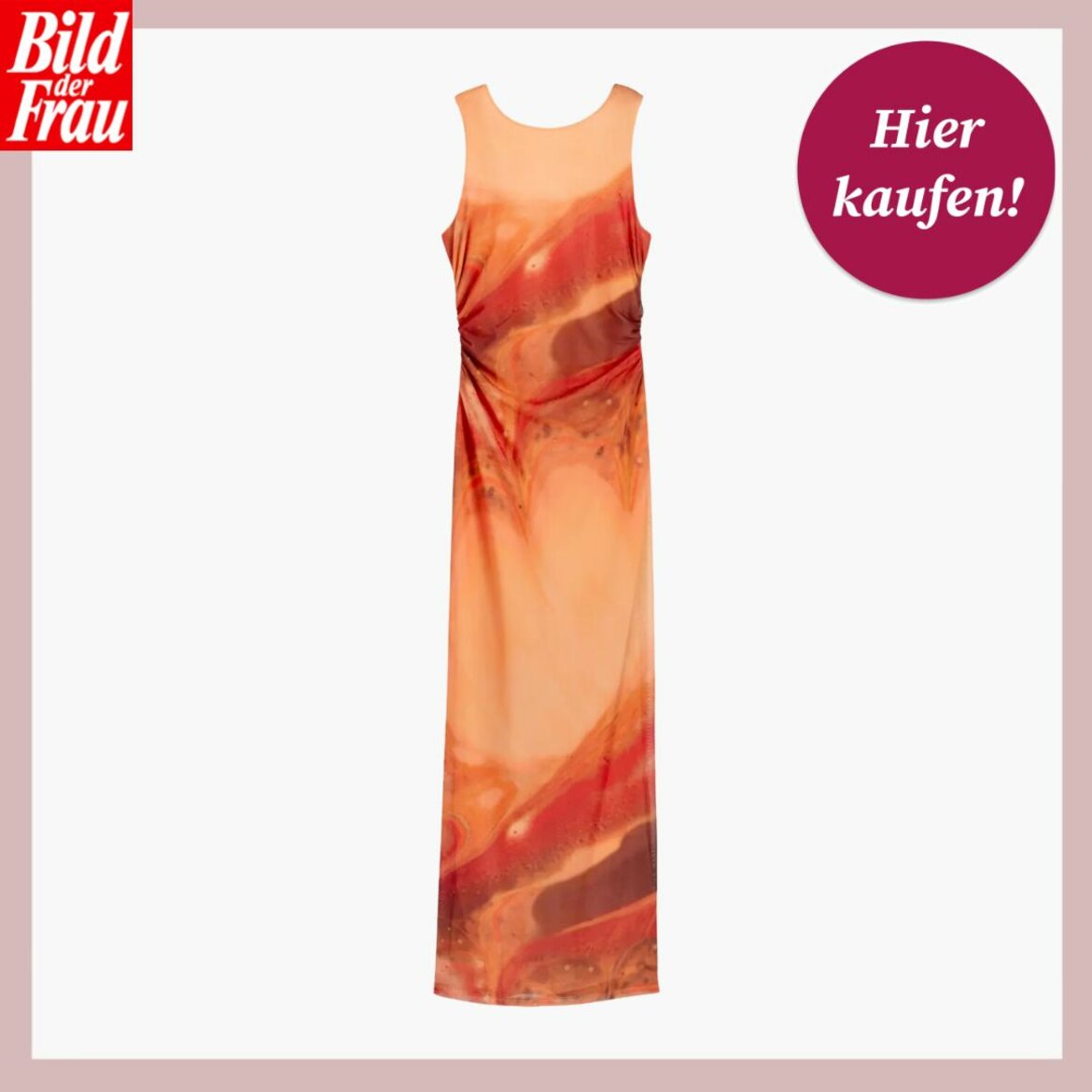 Langes, ärmelloses Sommerkleid in Orange-Rottönen mit Kauf-Button auf hellrosa Hintergrund | © C&A