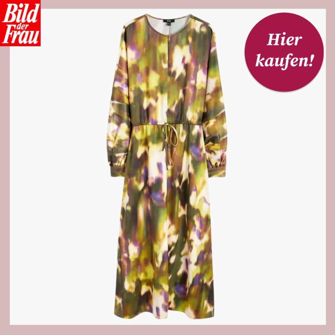 Ein Werbebild von einen bunten Kleid mit vielen Farben. Das Kleid hat einen Bindegürtel auf Taillenhöhe und lange Ärmel. | © C&A